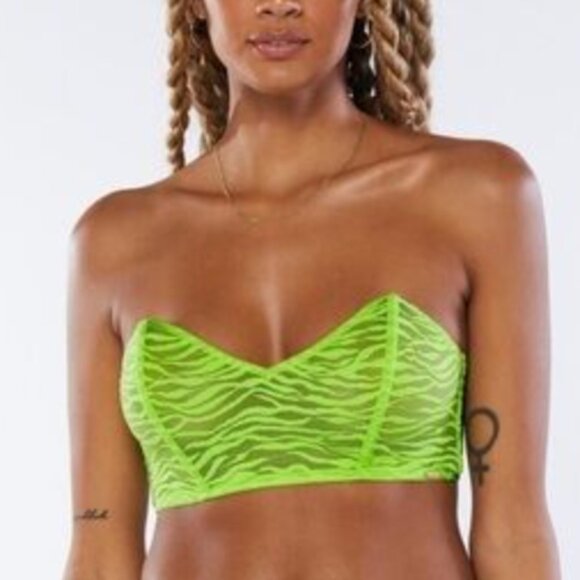Savage X Fenty Other - SAVAGE X FENTY All Over Me Lace Bandeau Bralette Bra in Neon Green Tea